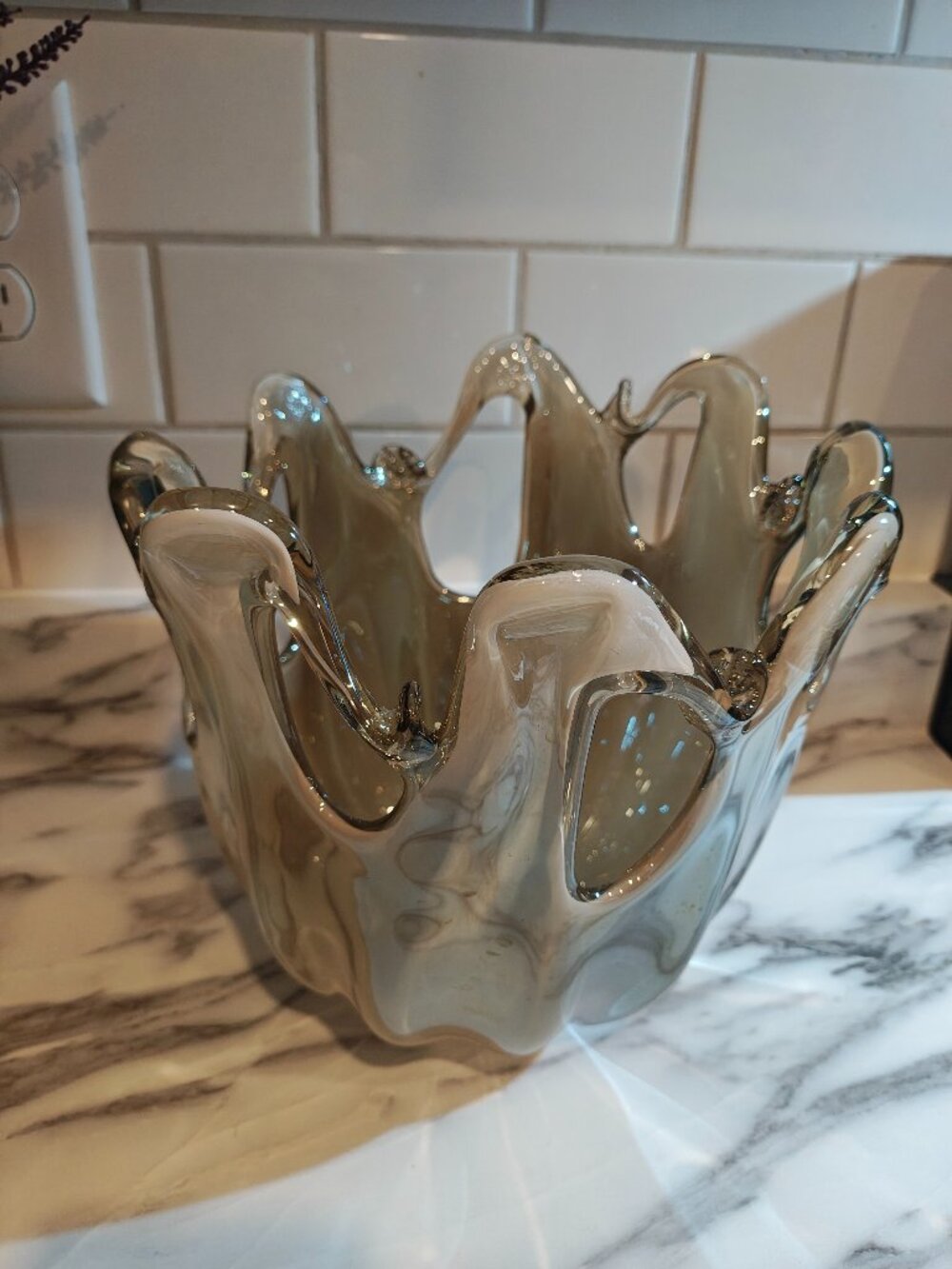 Murano-Style Italian Art Glass Free-Form Splash Bowl Vase Sculptural Decor - Picture 3 of 5